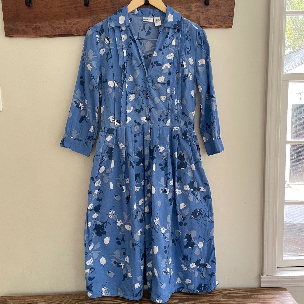 Newport News | Vintage Blue & White Floral A-Line Button Down Front 100% Cotton